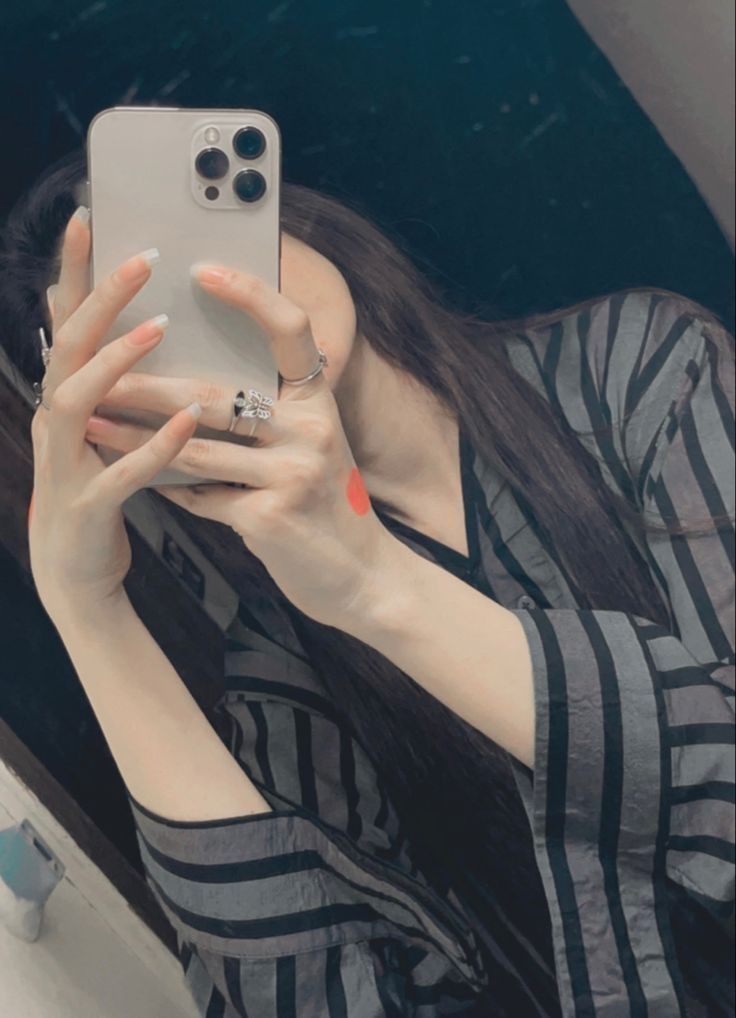 files/Girls-Dp-1_1.jpg